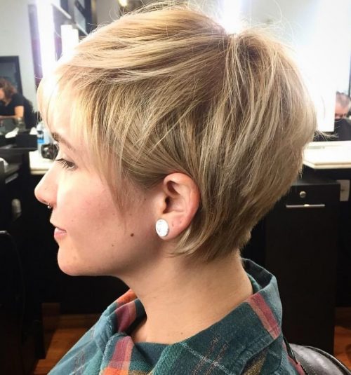 20+ Most Attractive Short Hairstyles for Women in  2023