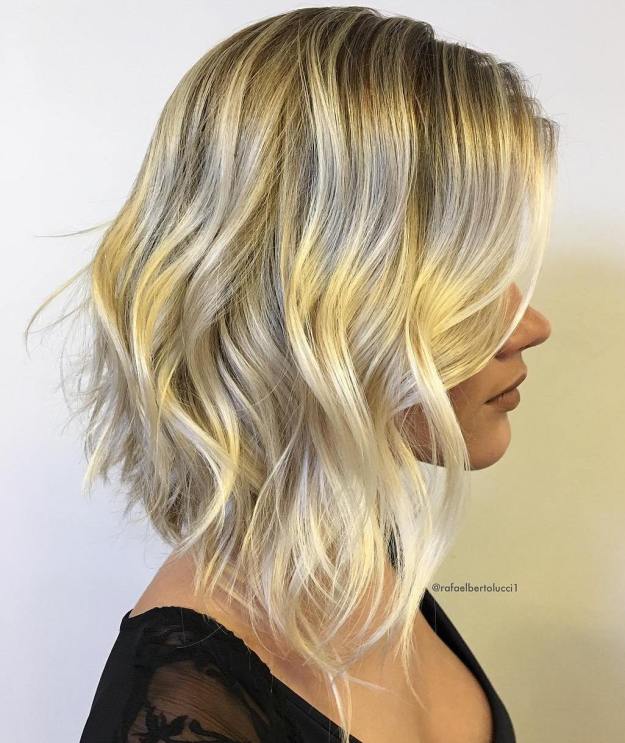 10+ Blonde Hairstyles That Will Make You Look Young Again