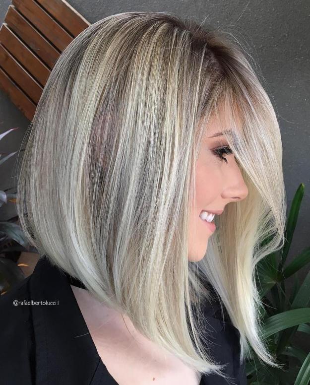 10+ Blonde Hairstyles That Will Make You Look Young Again