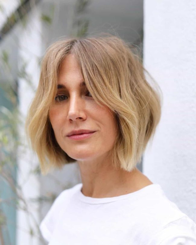 14 Flattering and Stylish Short Bob Haircuts for Women Over 40