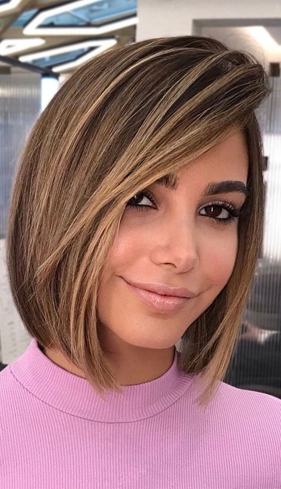 15 Hot Inverted Bob Haircuts Women Are Asking For in 2024