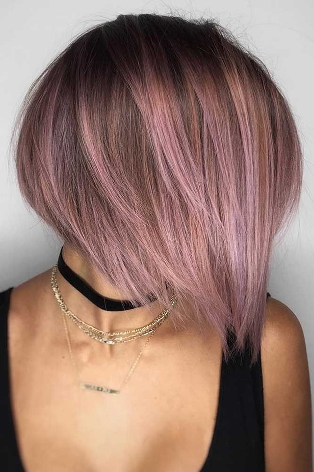 15 Hot Inverted Bob Haircuts Women Are Asking For in 2024