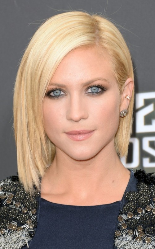 Top 10 Short Inverted Bob Haircuts Trending in 2024
