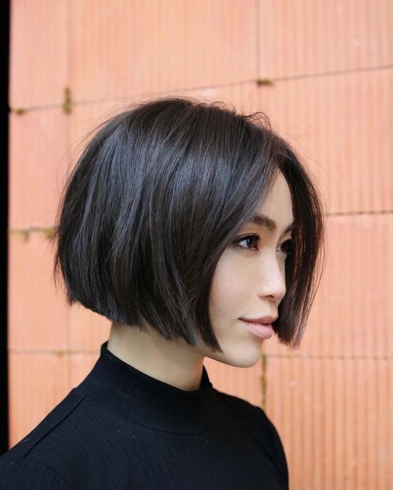 10 Totally Trendy Layered Bob Hairstyles For 2024