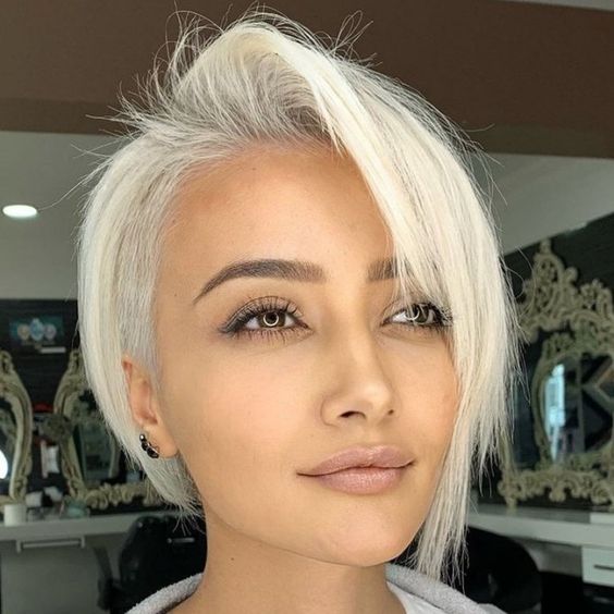 12 Hottest Short-Medium Haircuts For Women In 2024