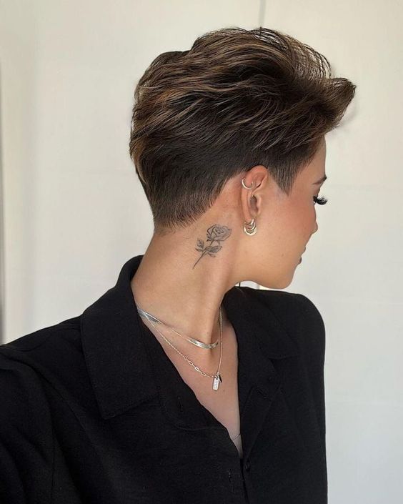 16 Long Pixie Cut Ideas For A Creativity Look In 2024