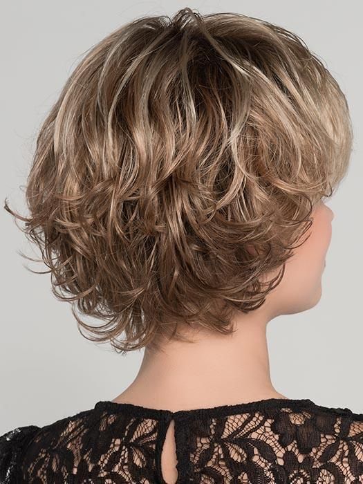 12 Amazing Short Hair with Highlights for This Summer