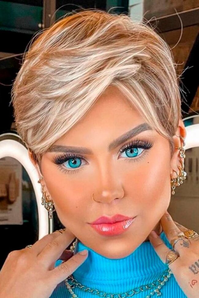 21 Hottest Short Layered Haircuts That Look Great on Everyone