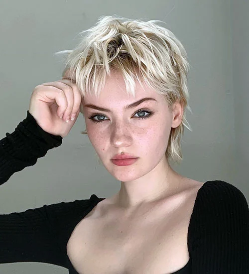15 Asymmetrical Pixie Cut Ideas That Make a Statement