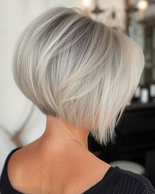 10 Best Medium Haircuts of the Week, According to Editors and Experts