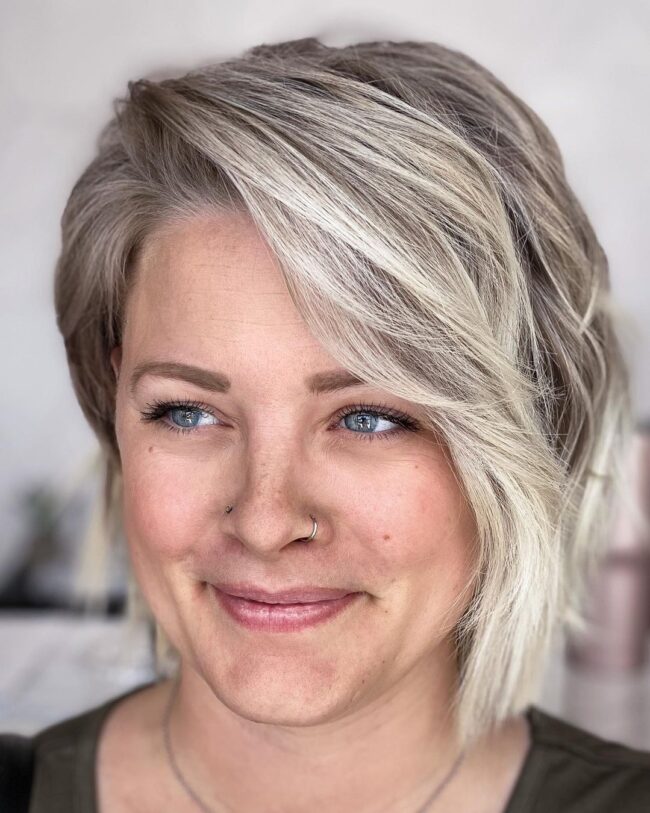 20+ Short Asymmetrical Bob Hairstyles Trending