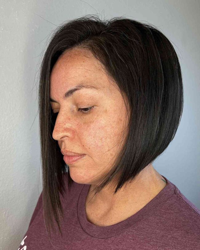 20+ Short Asymmetrical Bob Hairstyles Trending