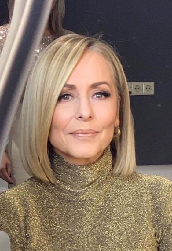 21 Amazing Medium Bob Hairstyles For Timeless Style